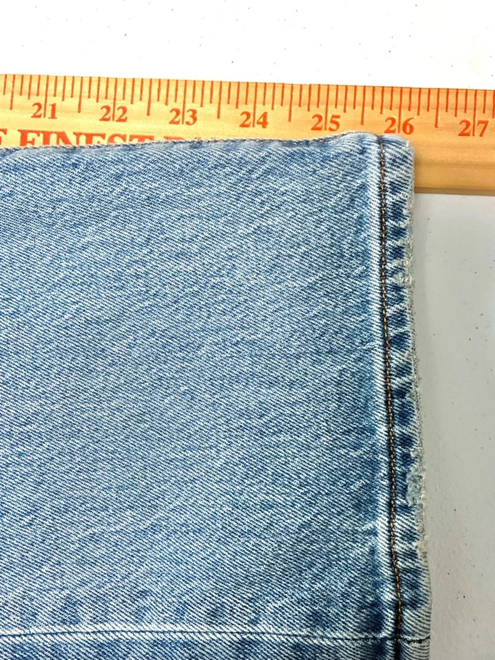 Levi's Wedgie Straight Leg Button Fly Jeans 27x26 Distressed Hems - Picture 7 of 7